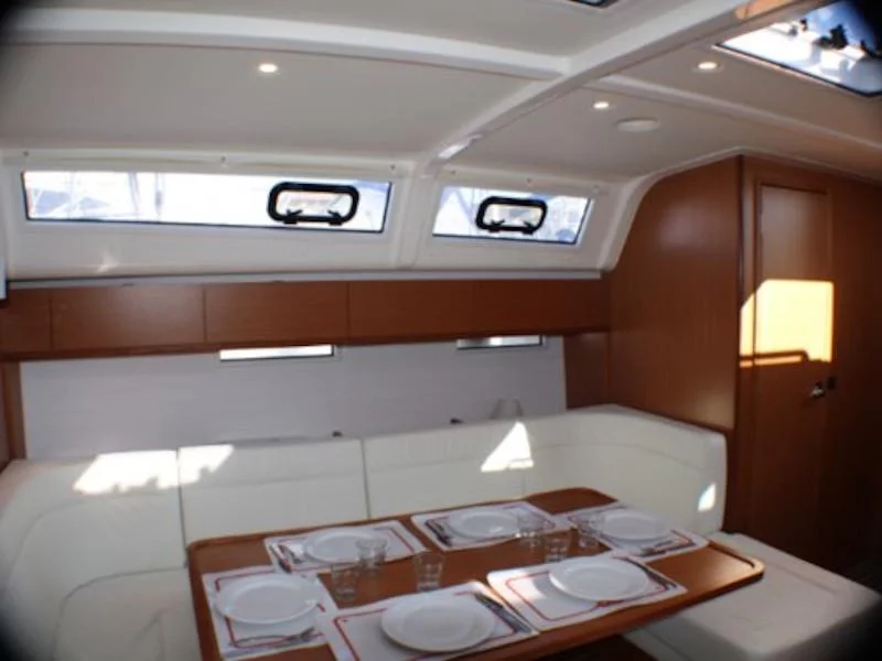 Bavaria Cruiser 51 (Mediterranea) Interior image - 21