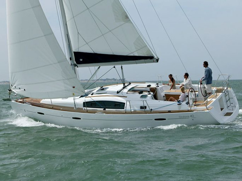 Photo #1 - Oceanis 40 (Zynobia) in Kiato - 19883
