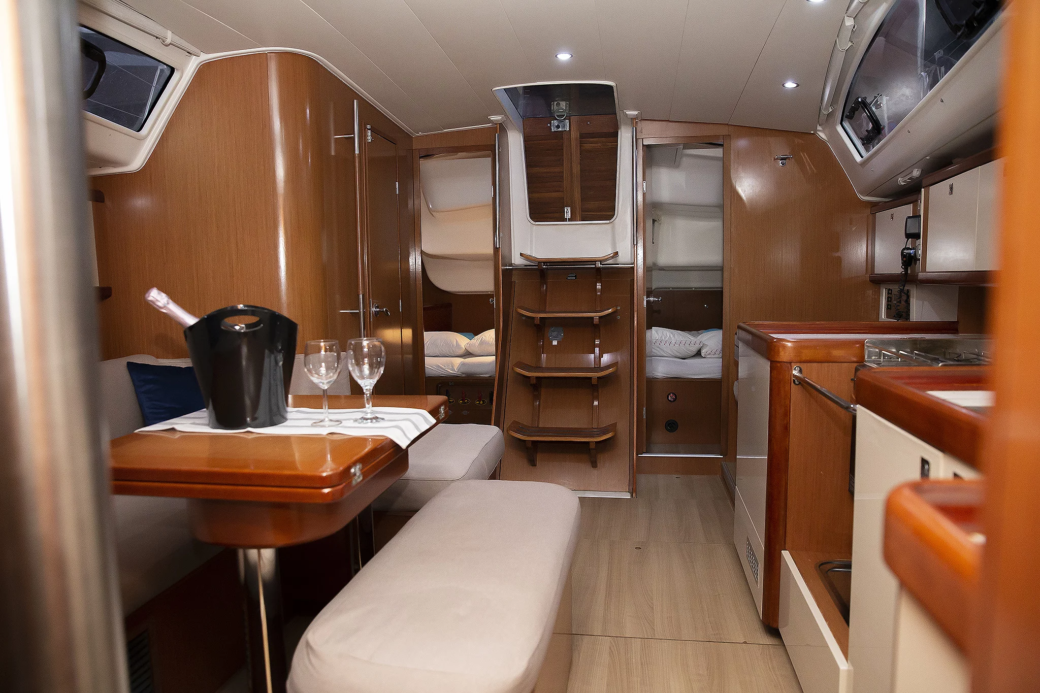 Oceanis 40 (Marco Polo)  - 14