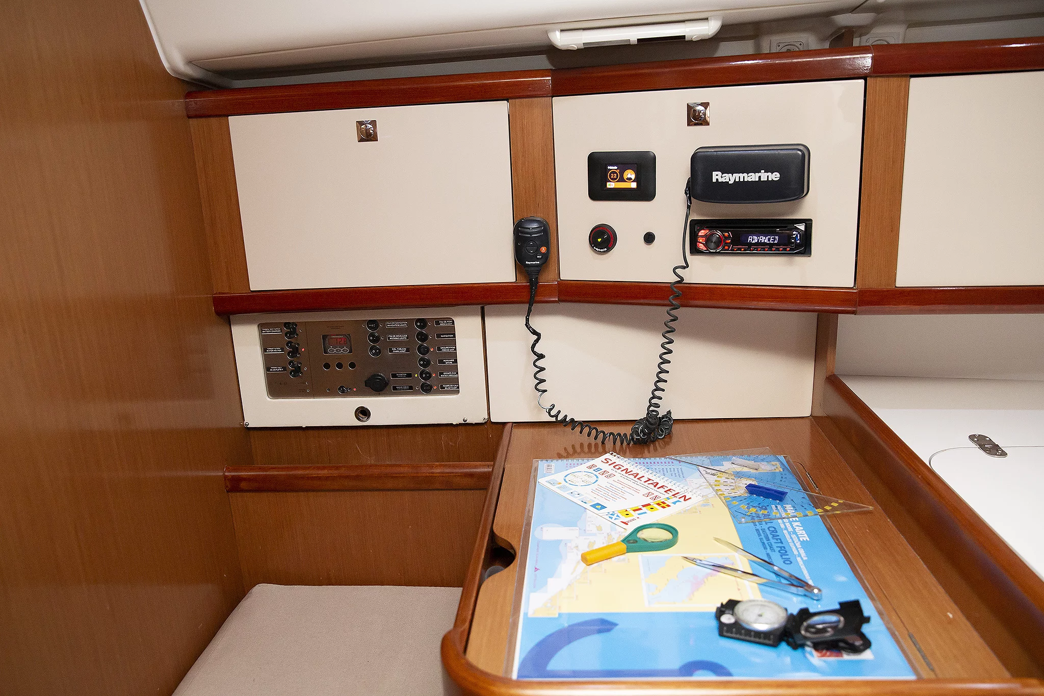 Oceanis 40 (Marco Polo)  - 11
