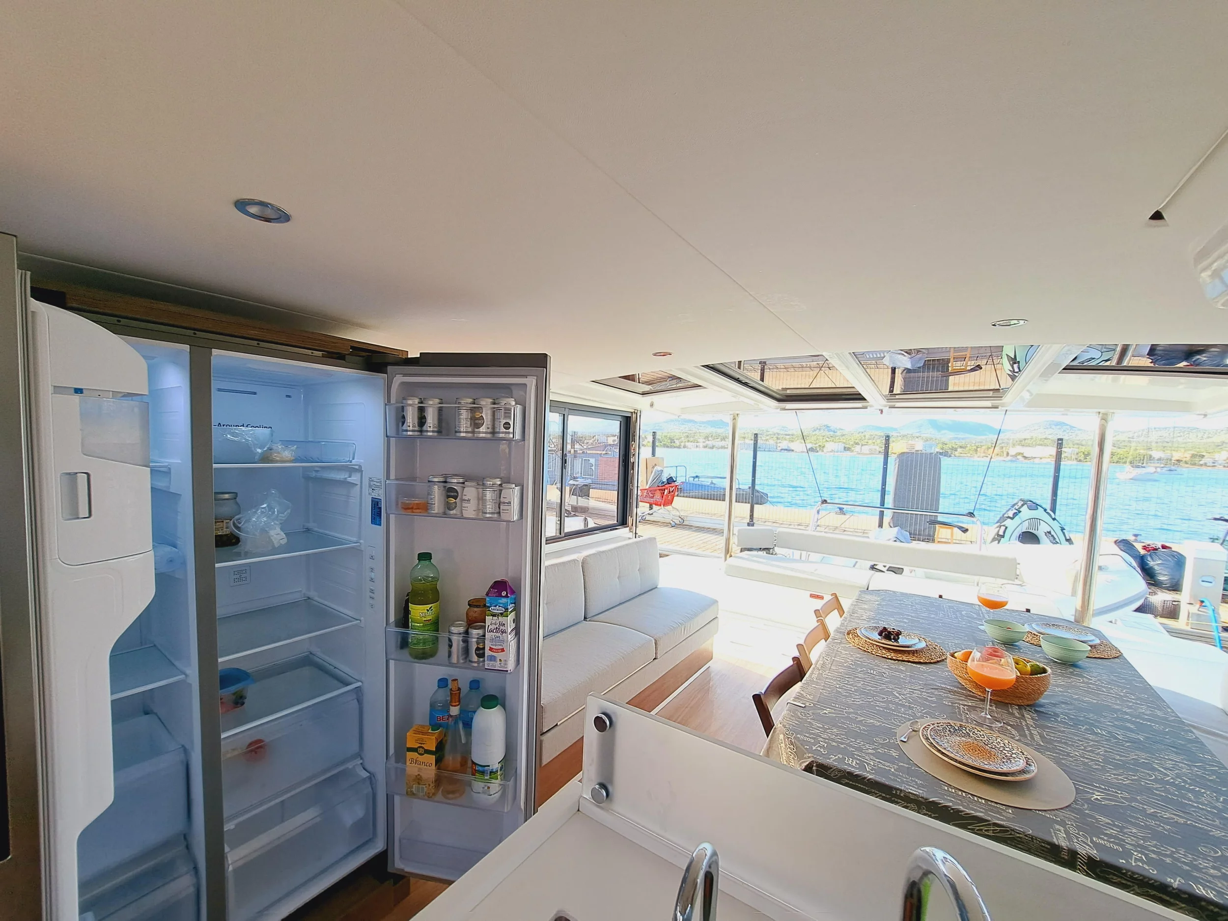 BALI 4.6 (LOBA DO MAR) Interior image - 10
