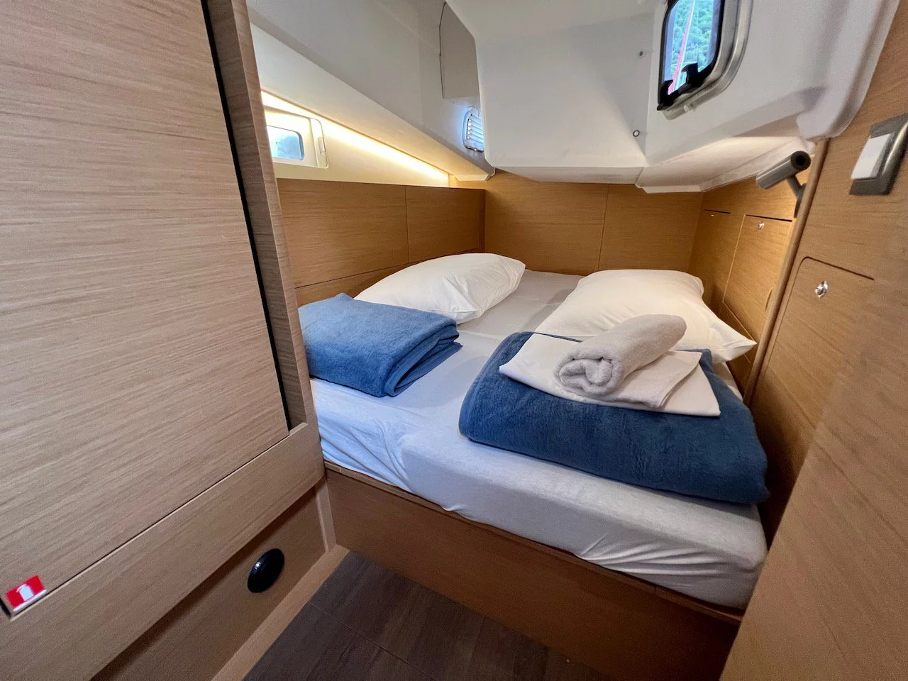 Sun Odyssey 410 (Thalia)  - 11