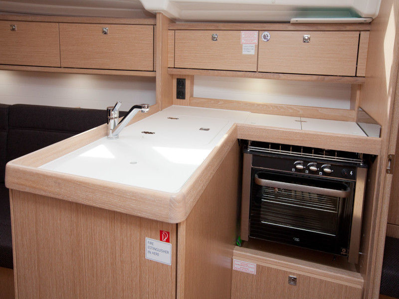 Photo #3 - Bavaria Cruiser 34 Style (Aston) in Zara - 11780
