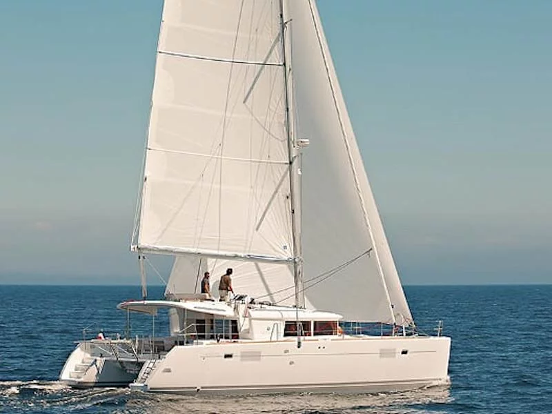Lagoon 450 Flybridge (Zia Nella) Main image - 0