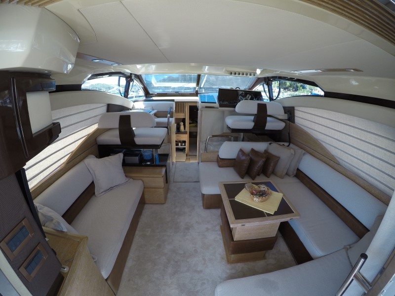 Photo #12 - Azimut 47 Fly (LUMA) en Sibenik - 10421