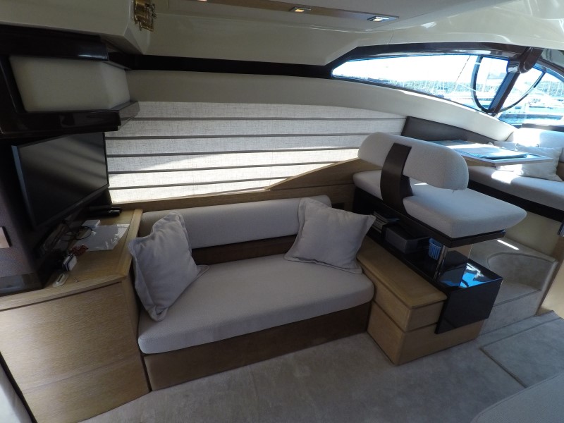 Photo #21 - Azimut 47 Fly (LUMA) en Sibenik - 10421