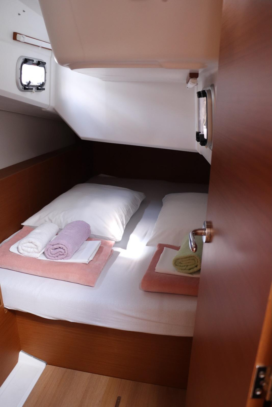 Sun Odyssey 380 — photo 15