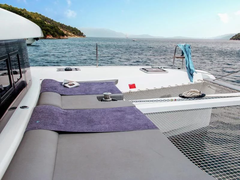 Lagoon 42 (BLUE STEEL)  - 2