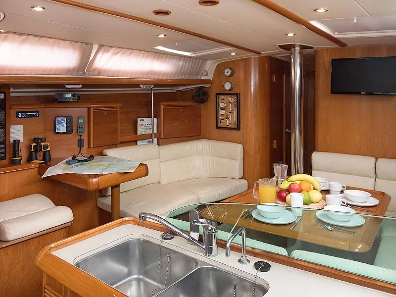 Sun Odyssey 43 (Frine)  - 6