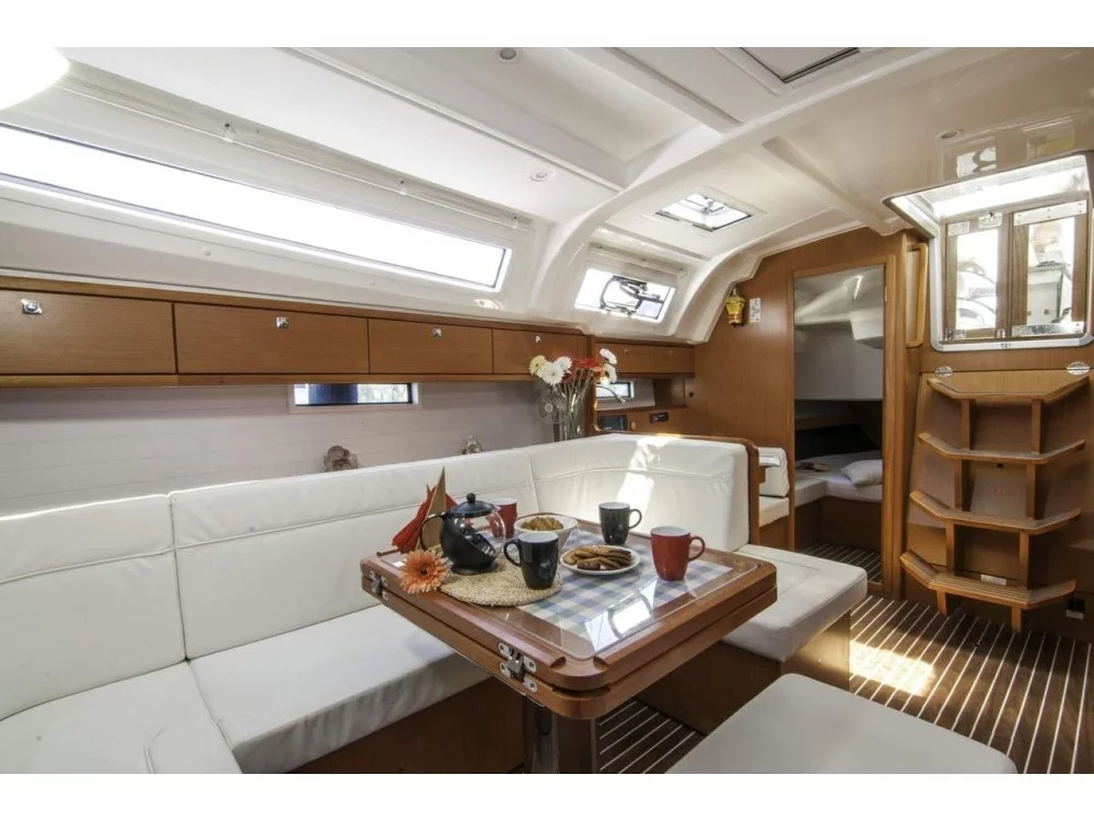 Bavaria Cruiser 41 (Hermes Bavaria 41 Cruiser) Interior image - 15