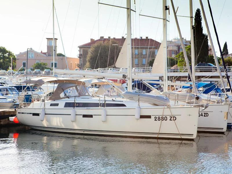 Bavaria Cruiser 37 (GOSPOJA)  - 12
