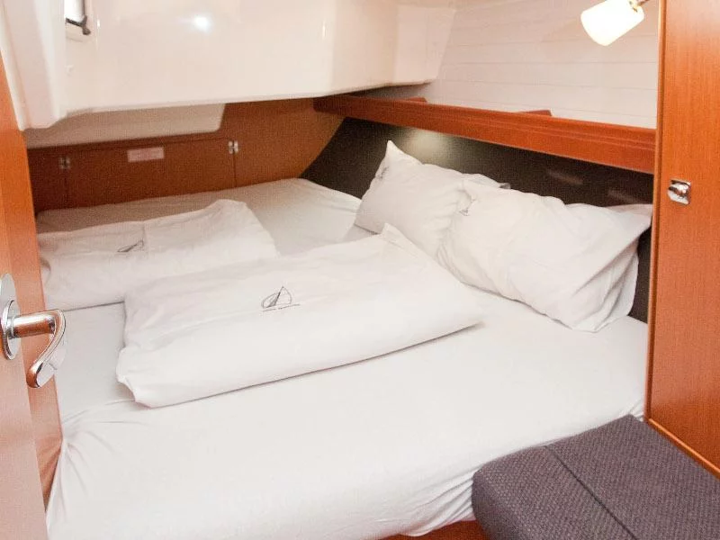 Bavaria Cruiser 37 (GOSPOJA)  - 16