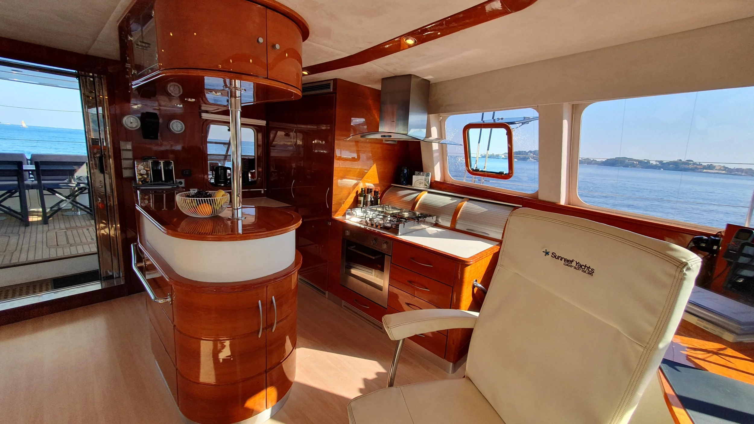 SUNREEF 62 (SUNNYACHT) GALLEY - 2