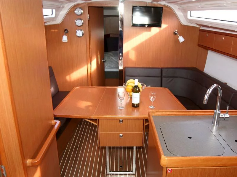 Bavaria Cruiser 37 (Bibi)  - 16