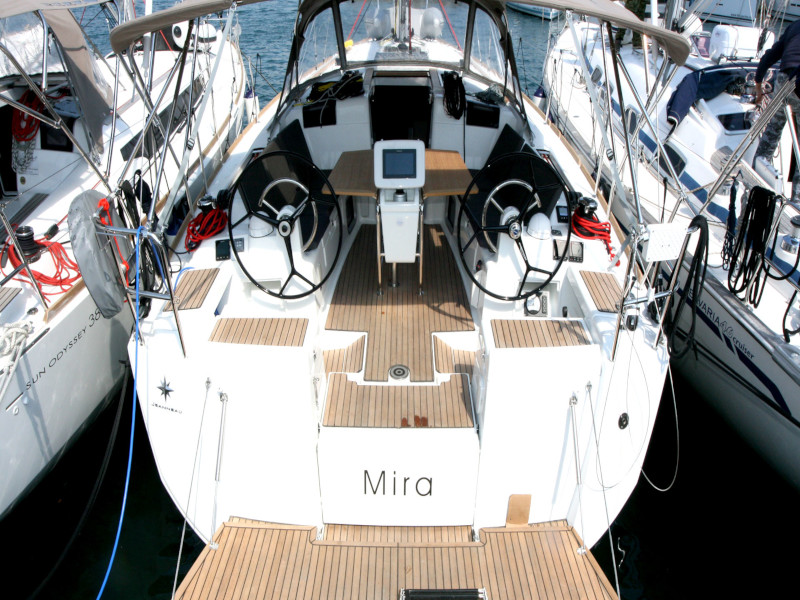 Photo #1 - Sun Odyssey 419 (Mira) in Pula - 9130
