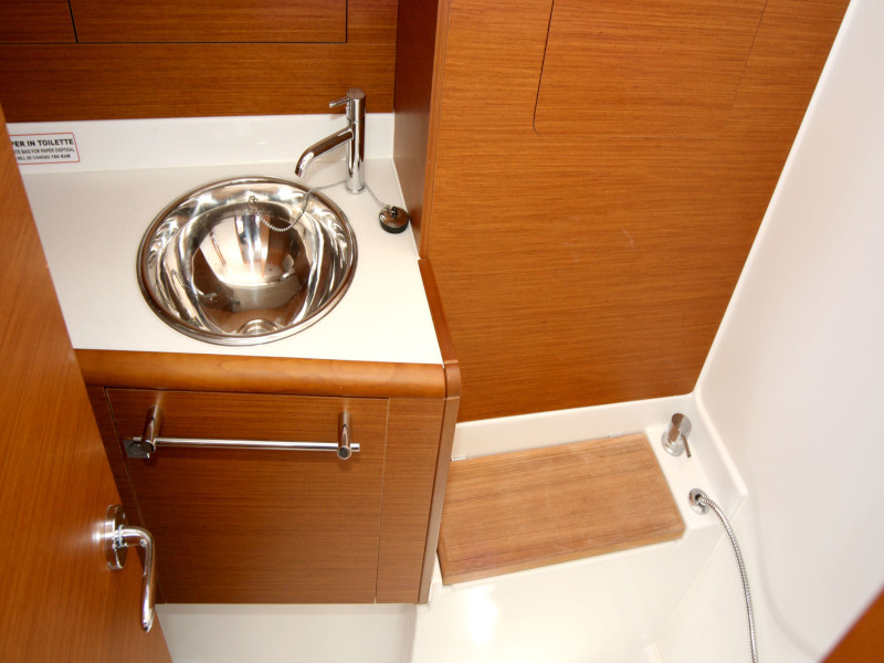 Photo #3 - Sun Odyssey 419 (Mira) in Pula - 9130