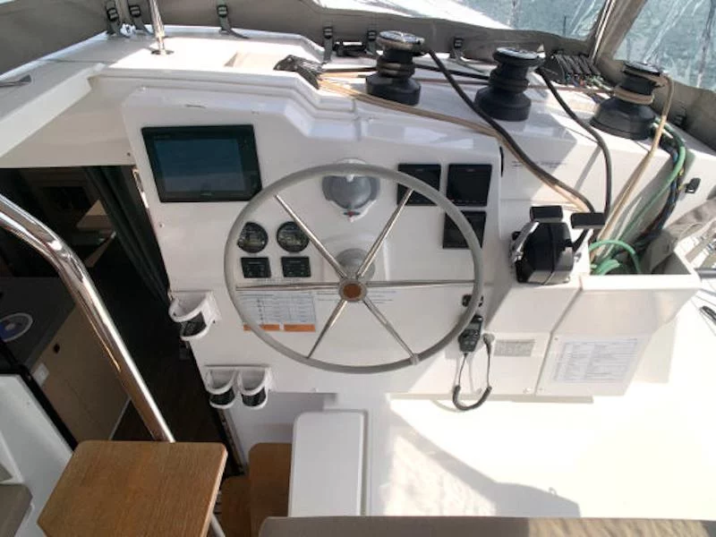 Lucia 40 - 3 cab (Idefix)  - 22
