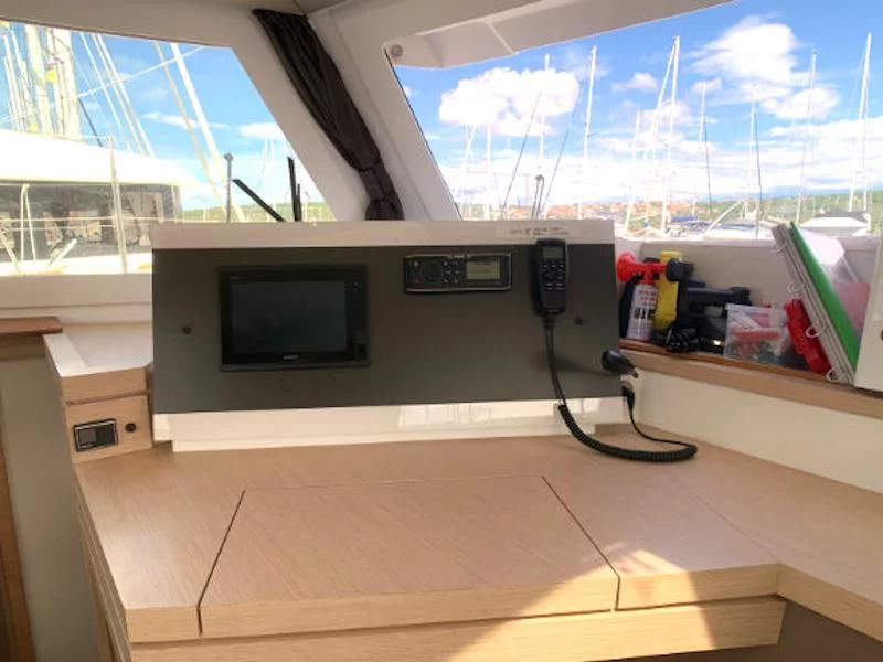 Lucia 40 - 3 cab (Idefix)  - 11