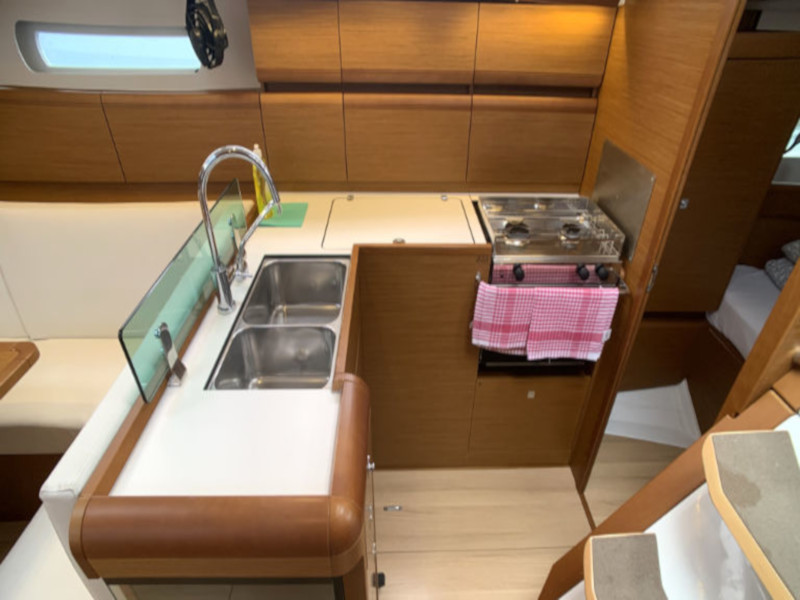 Photo #2 - Sun Odyssey 419 (Espresso) in Rogoznica - 9180