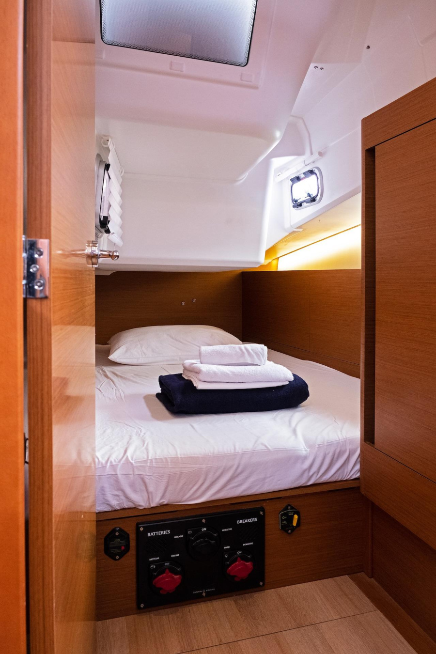 Sun Odyssey 410 — photo 14