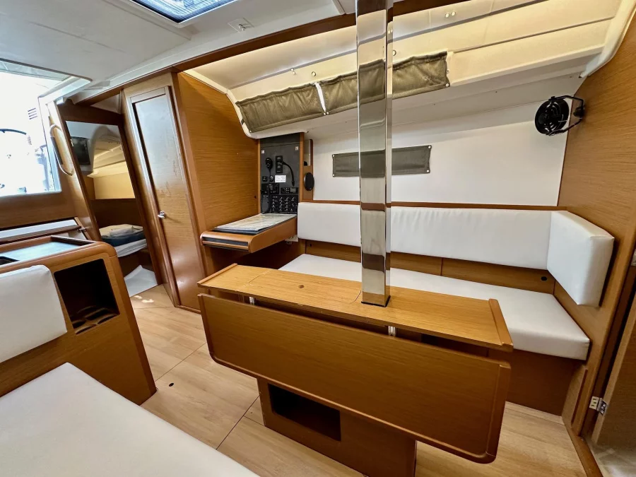 Sun Odyssey 349 (Estrella)  - 4