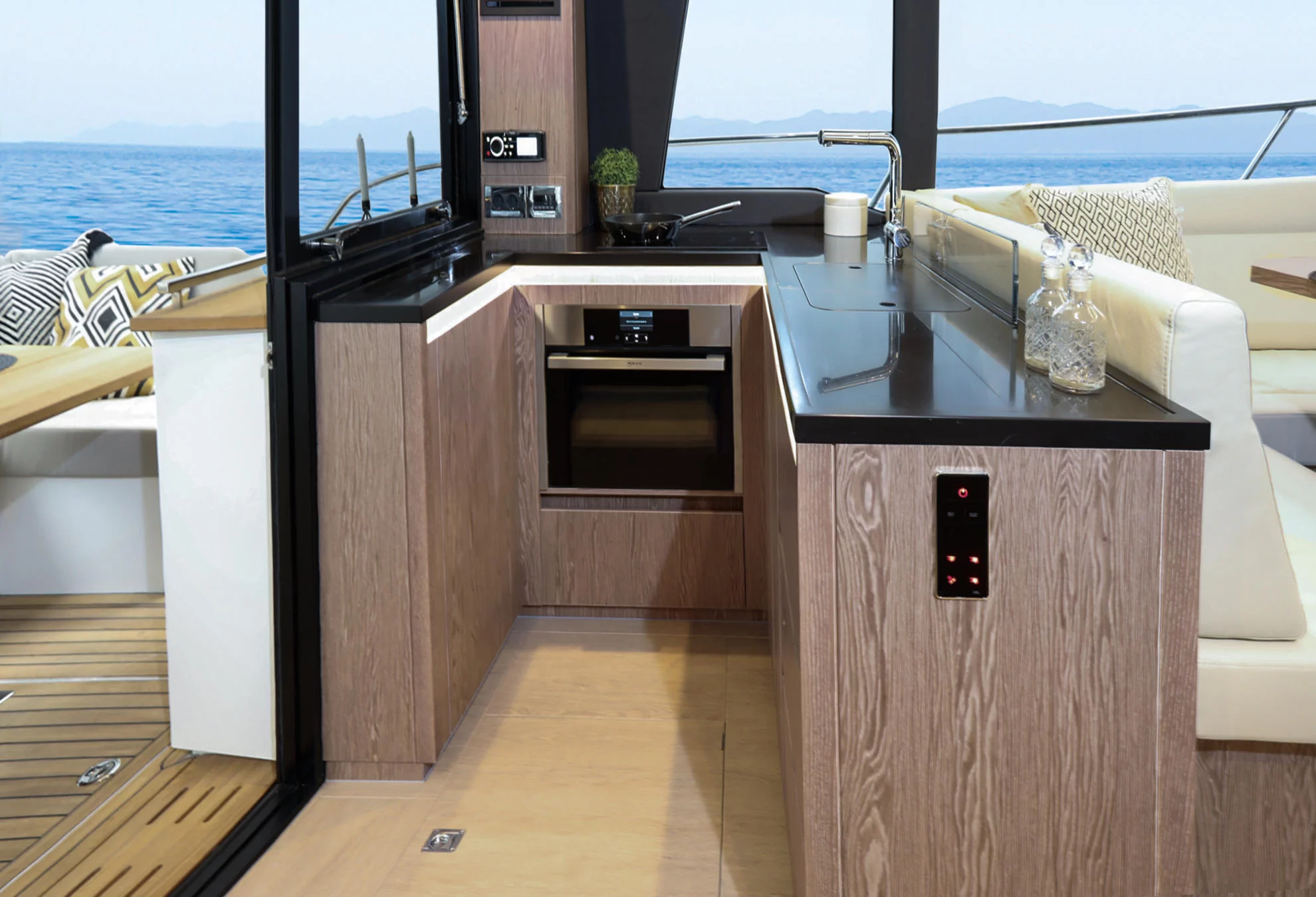 Sealine F430 (BLUE LAGOON)  - 17