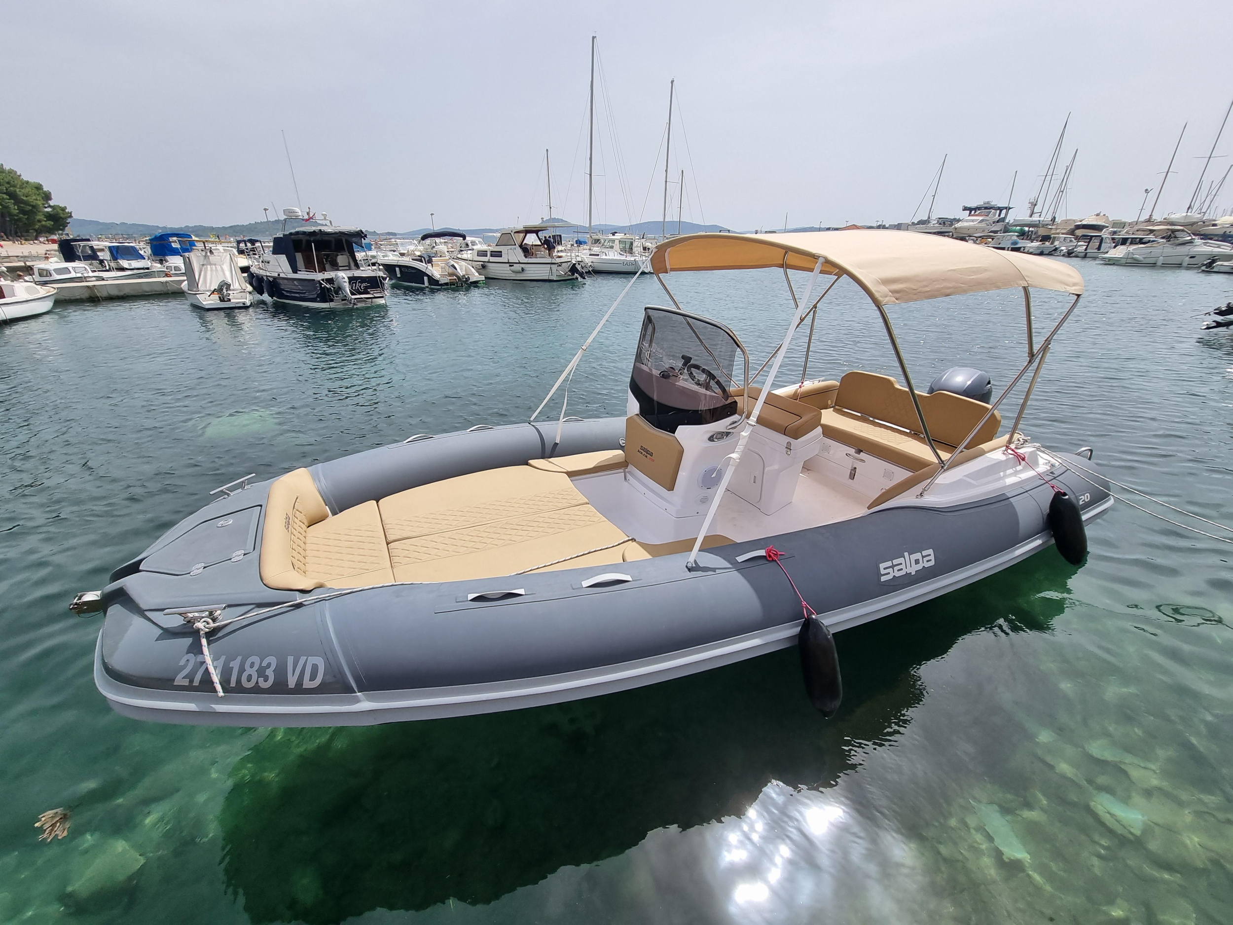 Photo #14 - Salpa Soleil 20 (Salpa) in Bullando Marina - 21497