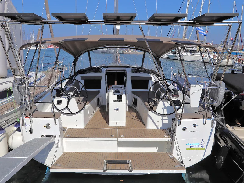 Sun Odyssey 410 (Aris) Main image - 0