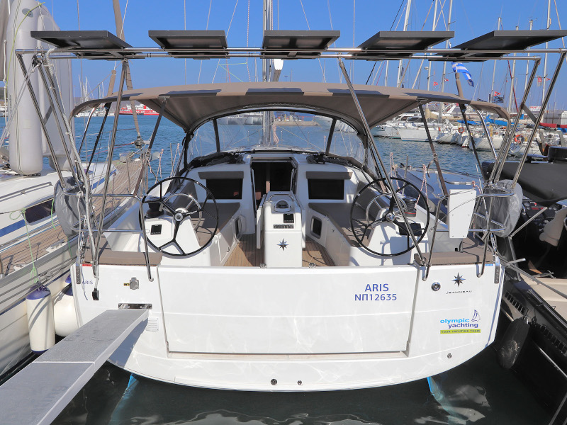 Photo #2 - Sun Odyssey 410 (Aris) in Lavrion - 10275