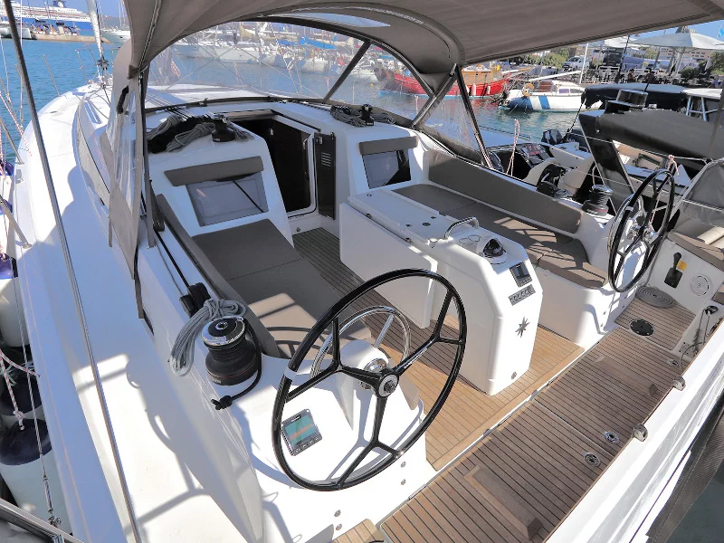 Sun Odyssey 410 (Aris)  - 15