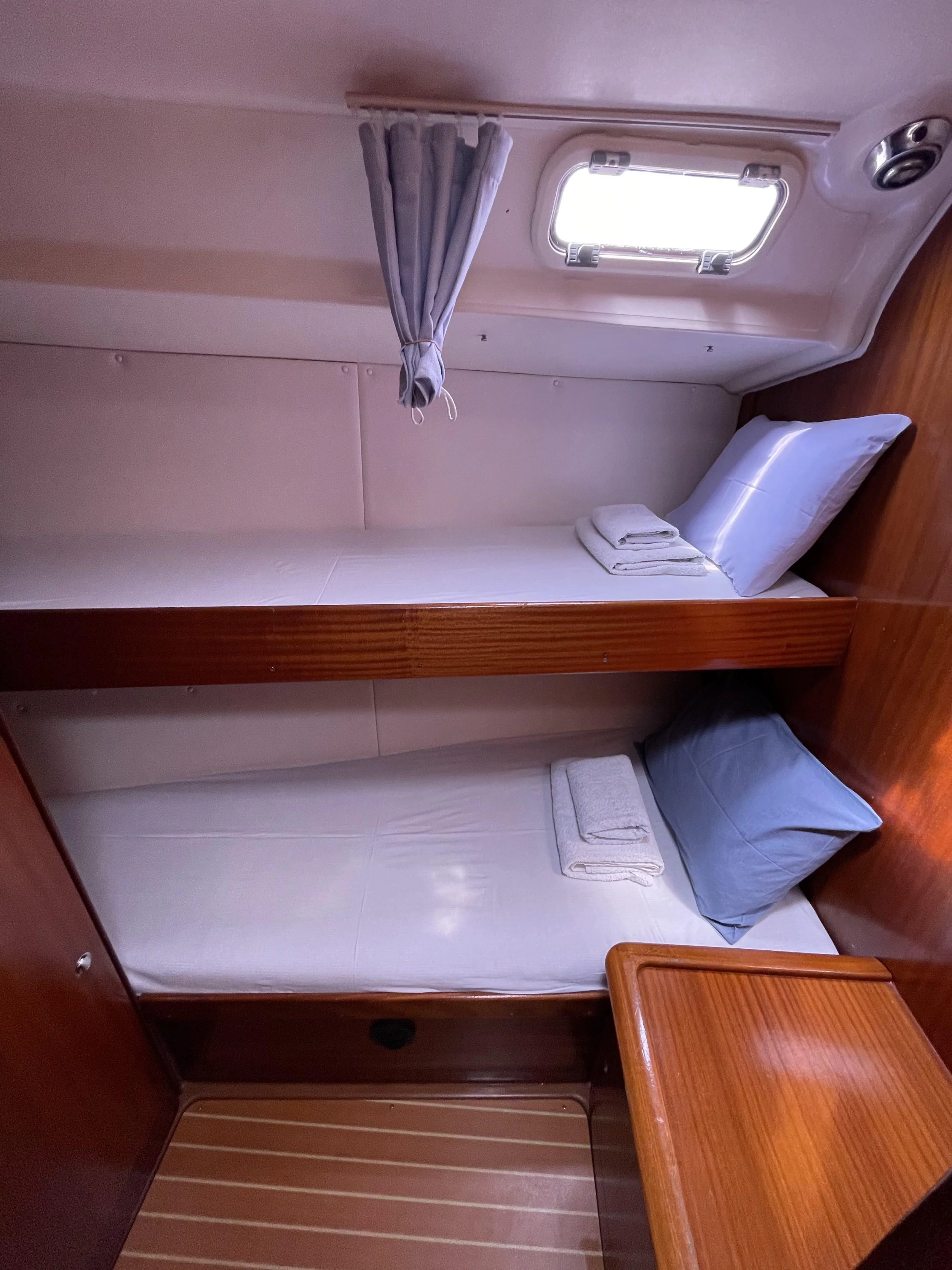 Bavaria 44 (Danai (with Bowthruster, Solar Panels, New Sails))  - 13
