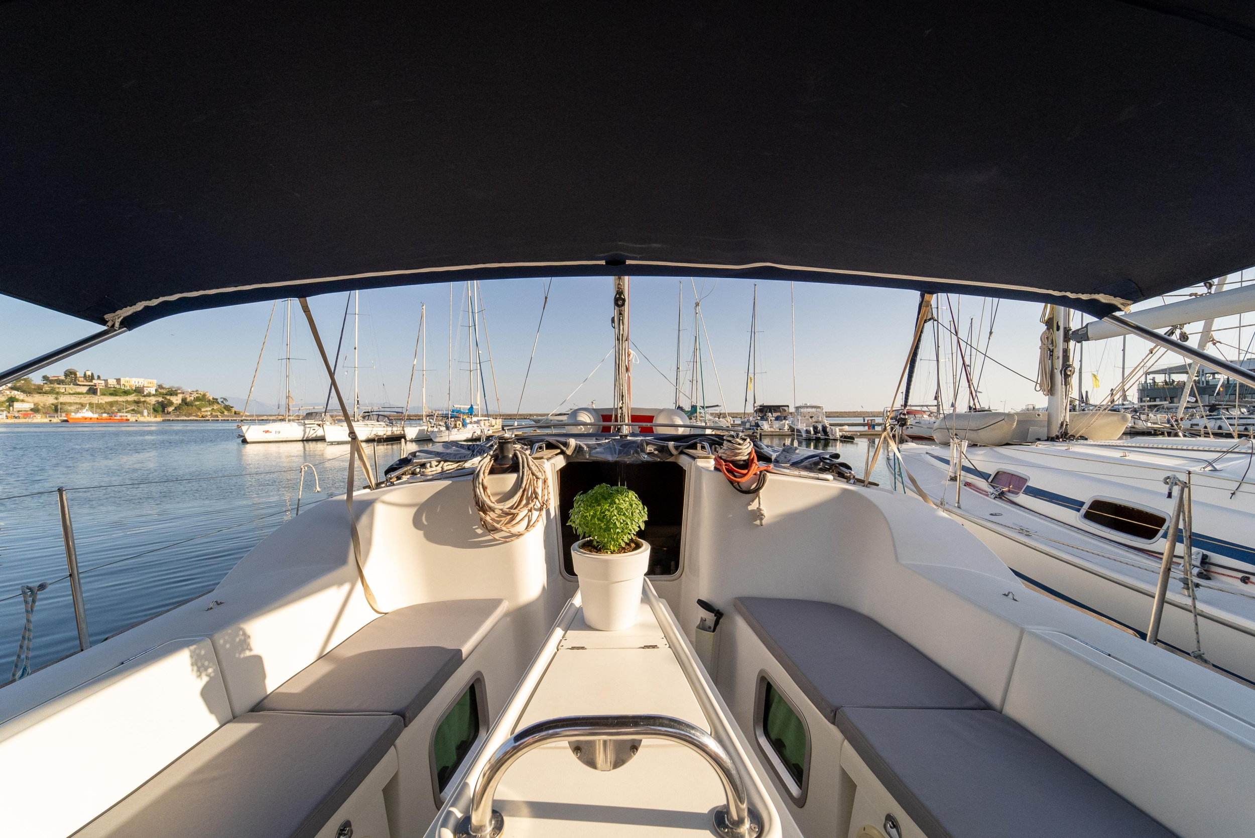 Photo #2 - Sun Odyssey 42i (Mesogeios) en Kavala - 12961