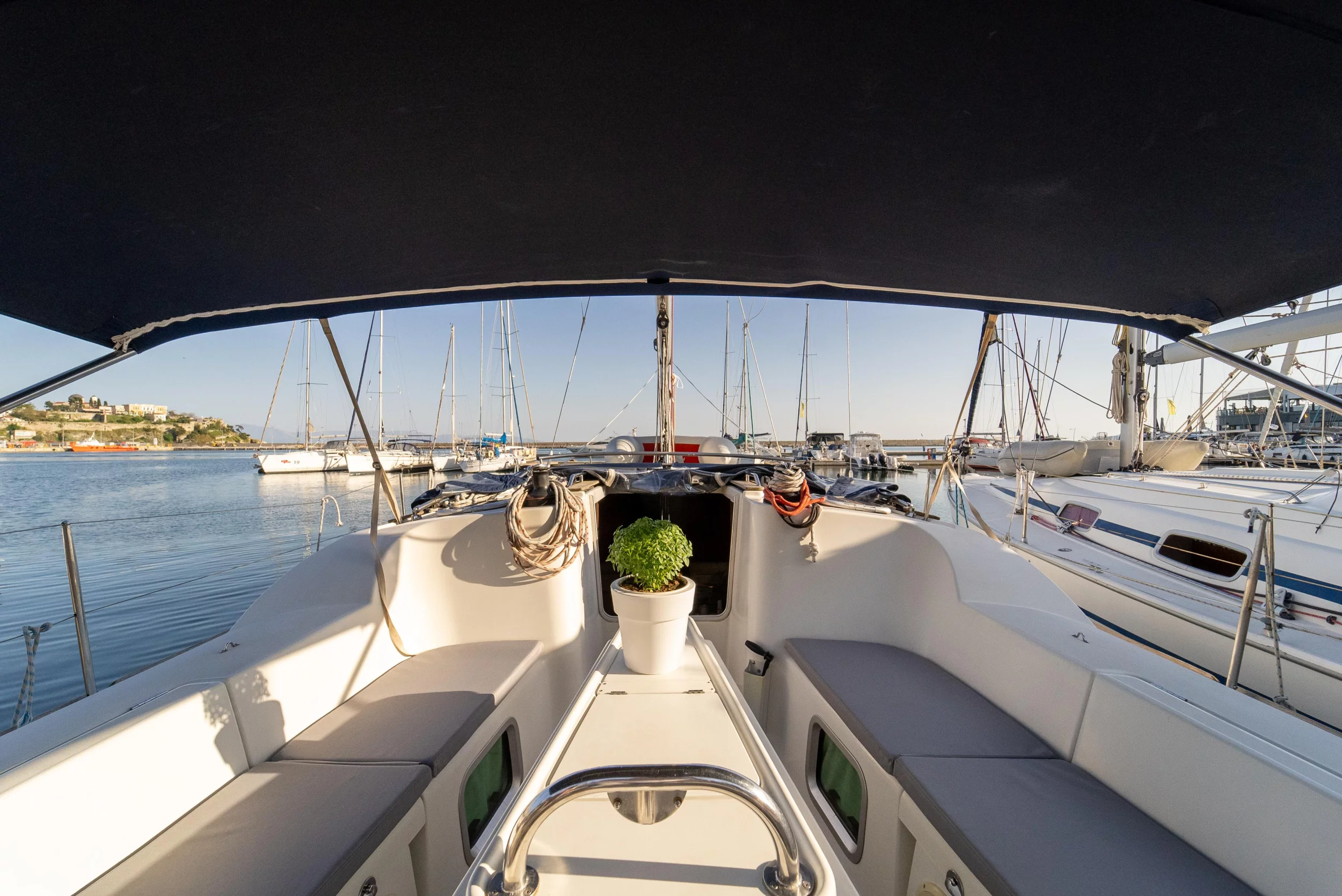 Sun Odyssey 42i (Mesogeios)  - 1