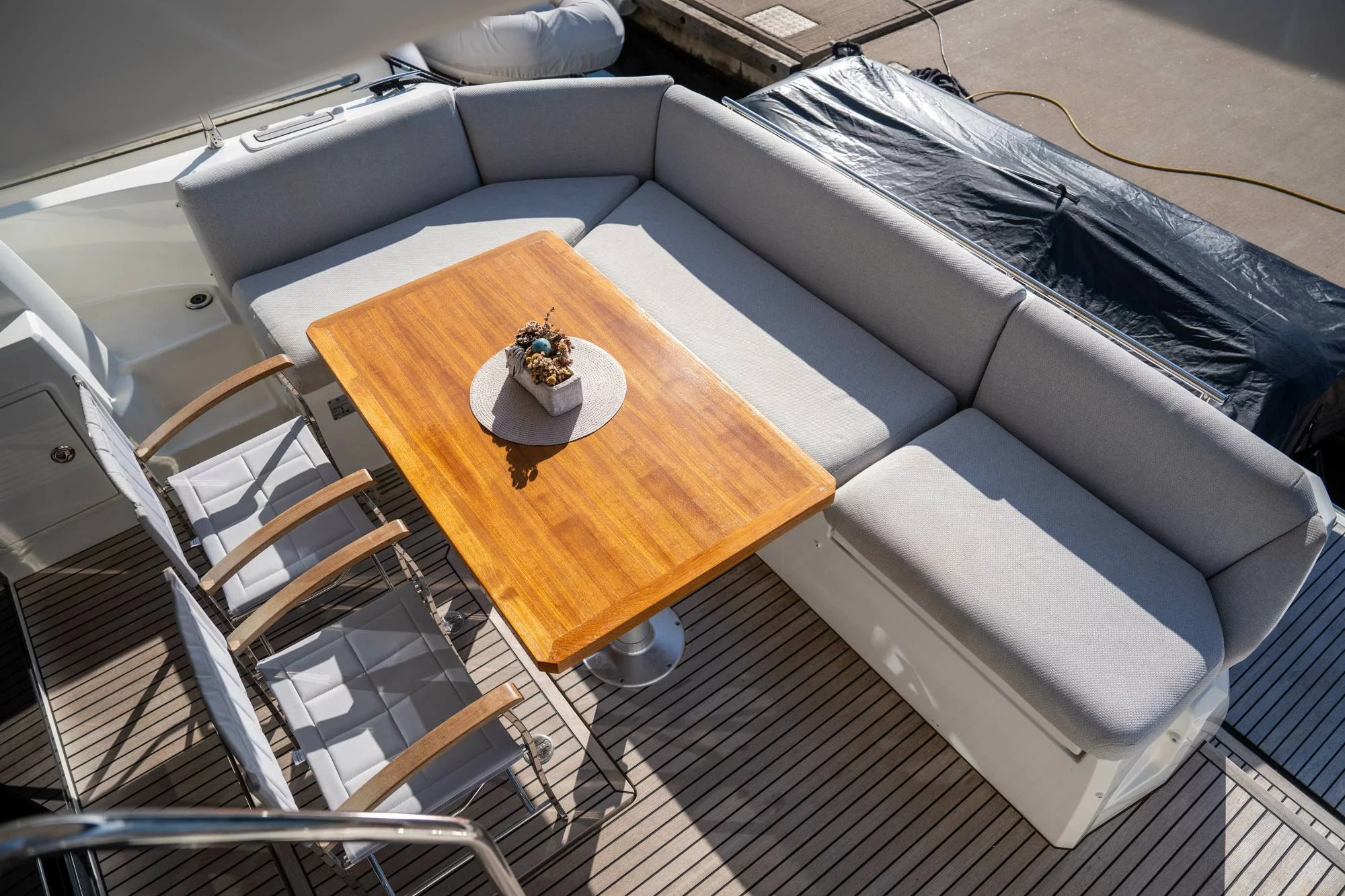 Prestige 460 (Adudu 2)  - 16