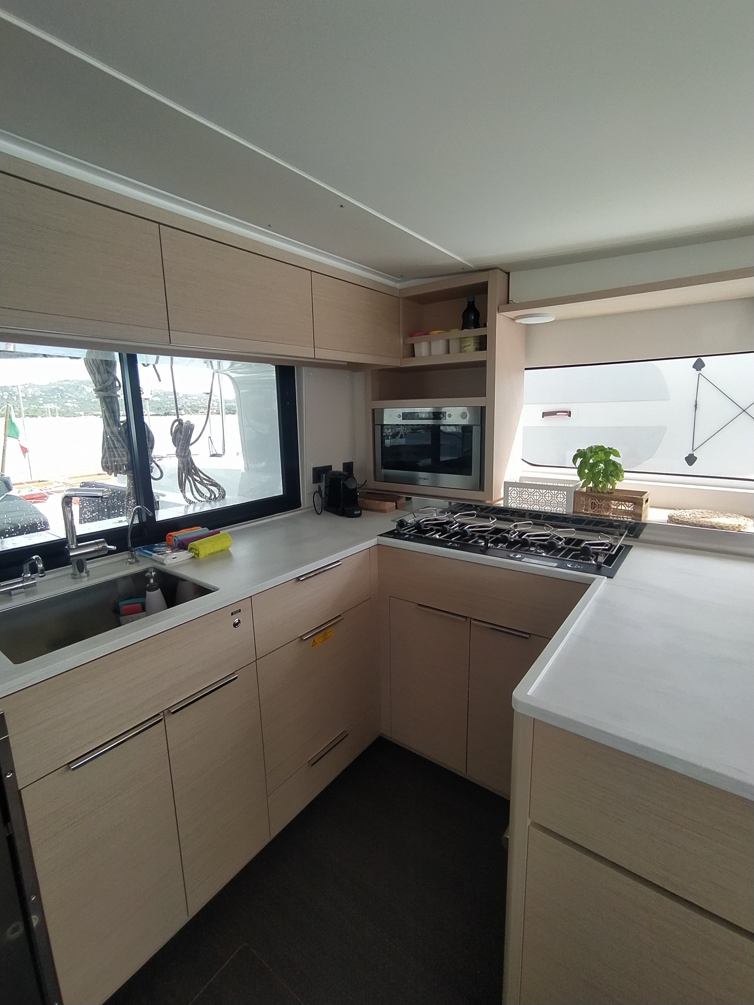 Photo #3 - Lagoon 46 (Gea) in Porto Pollo - 17161