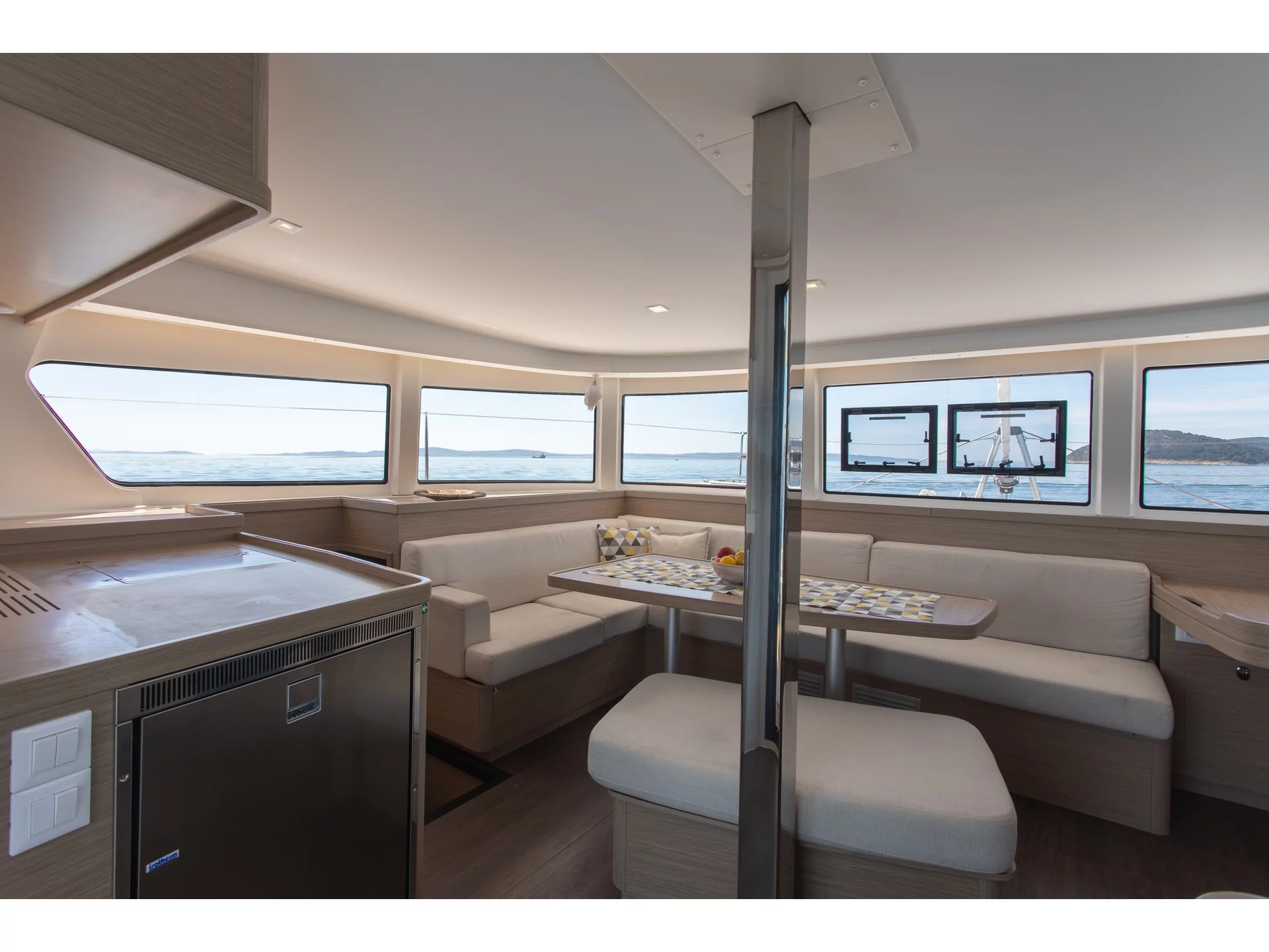 Lagoon 42 (GIOIA) Interior image - 13