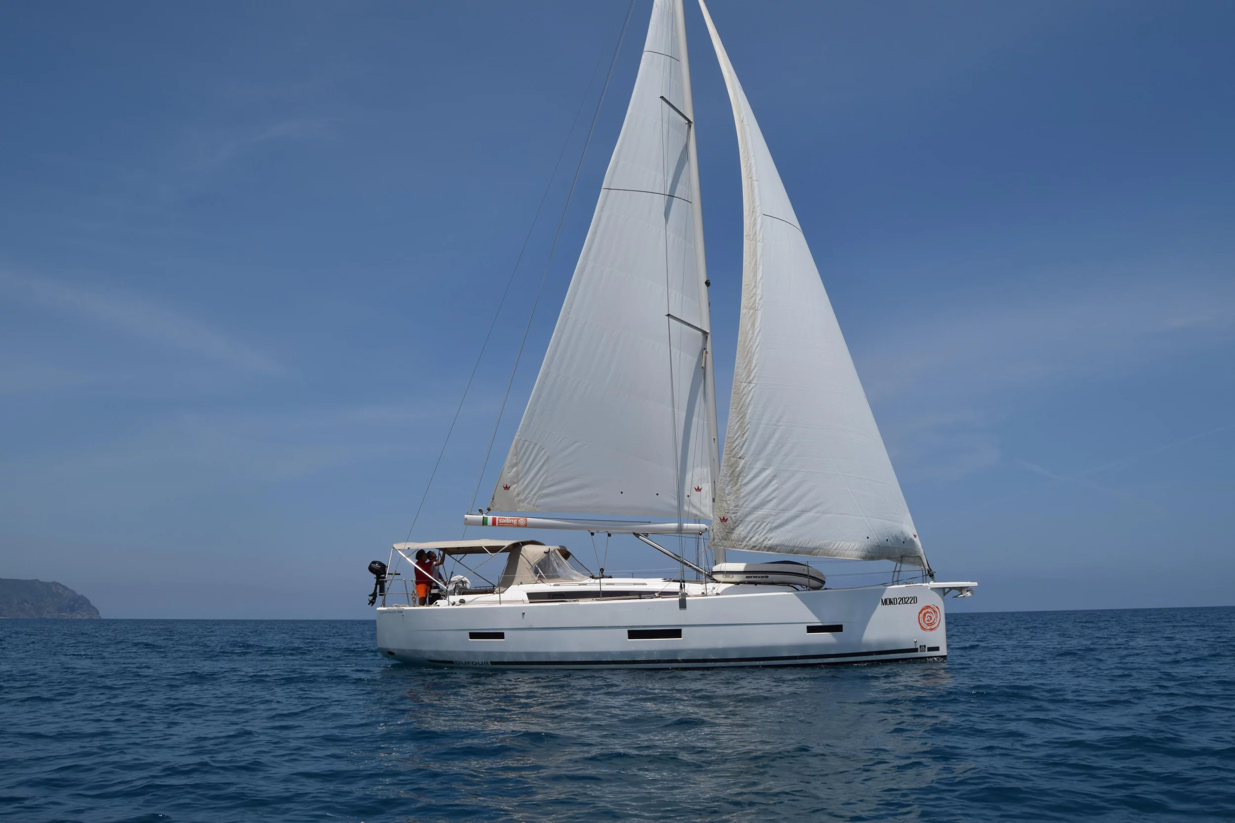 Dufour 430 (Little Mokoro)  - 2