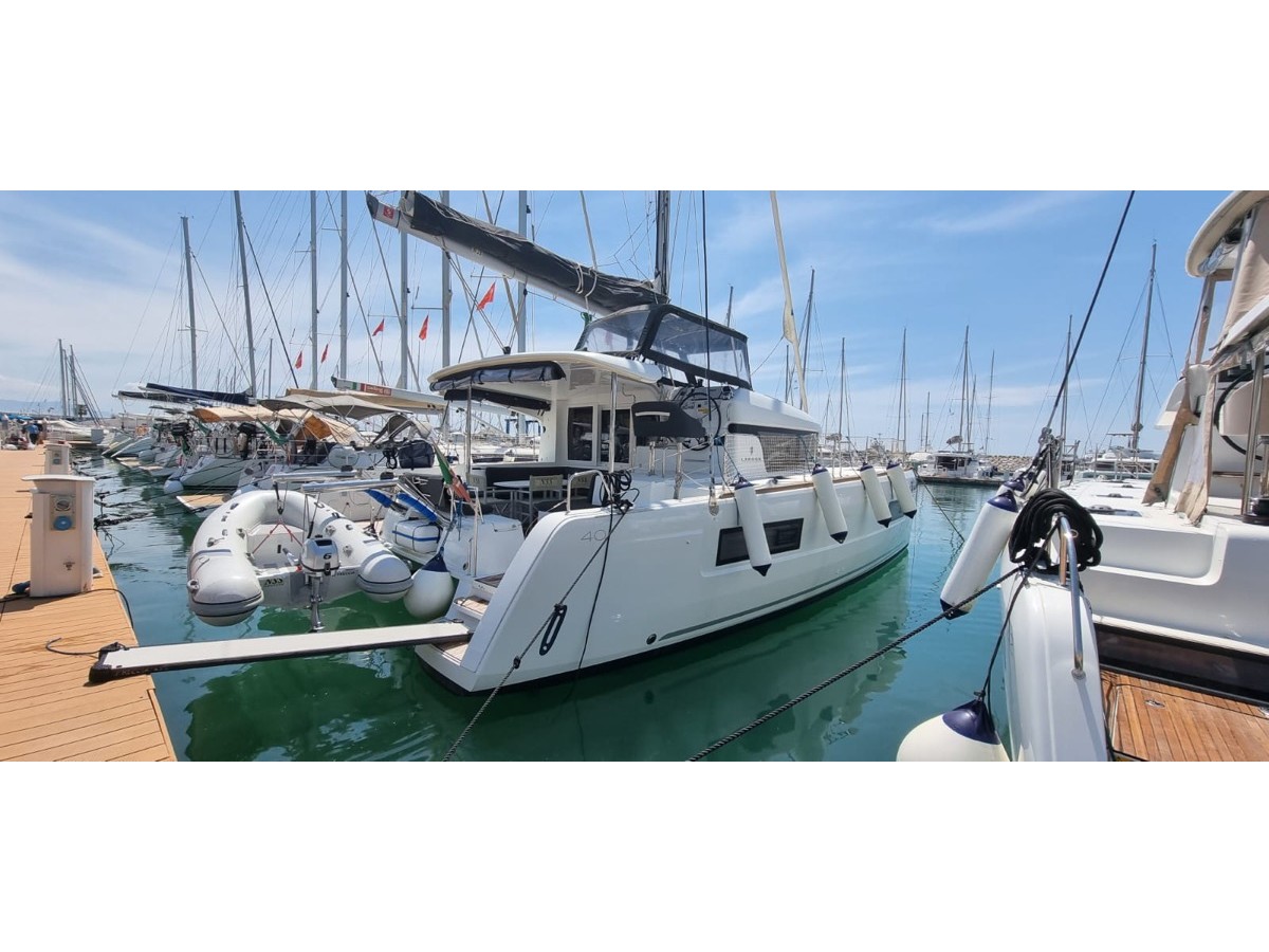 Photo #1 - Lagoon 40 (Freccia (WM, Inverter)) in Salerno - 10028