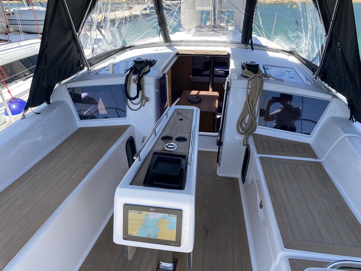 Photo #3 - Dufour 360 Grand Large (Volpetta) in Portisco - 11406