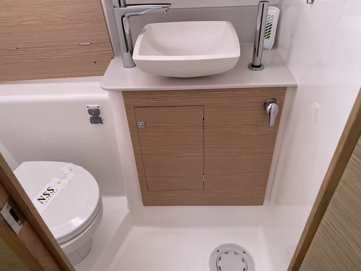 Dufour 390 Grand Large (Musica)  - 4