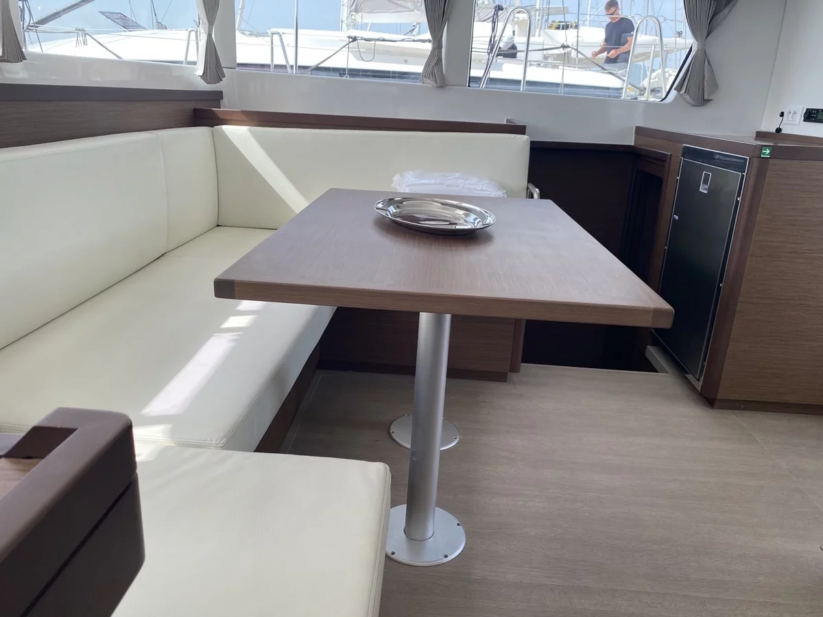 Lagoon 40 (Koralia)  - 15