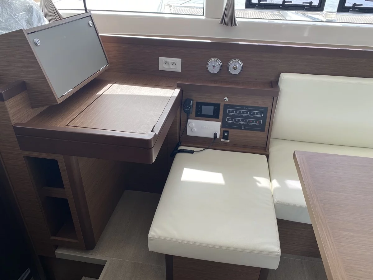 Lagoon 40 (Koralia)  - 2