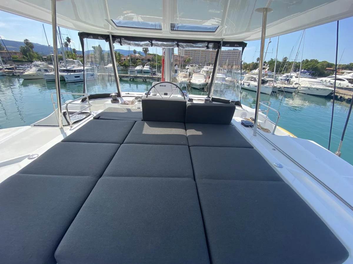 Lagoon 50 (Coraline)  - 23