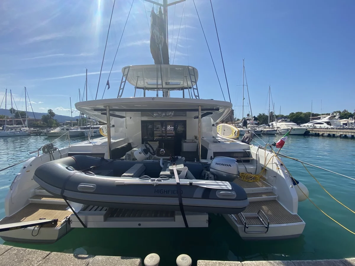 Lagoon 50 (Coraline)  - 13