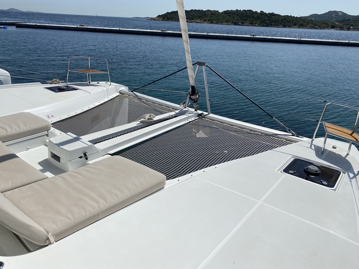 Photo #20 - Lagoon 46 (Rolling Stones (, WM, , Inverter 12/220V)) in Salerno - 11852