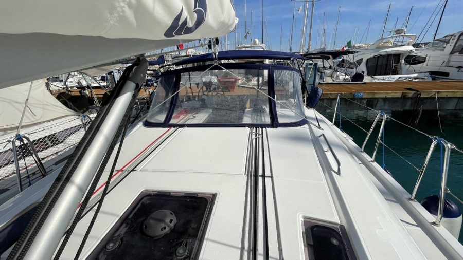 Oceanis 40.1 (4cab) — photo 16