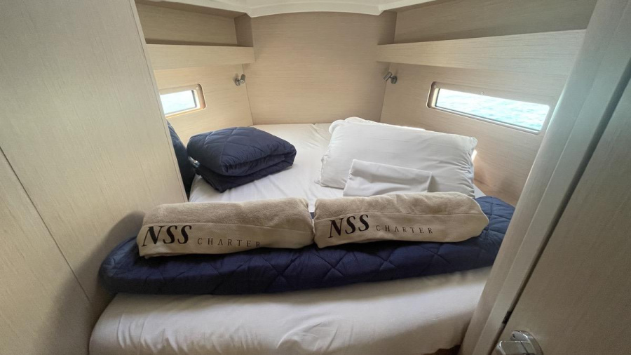 Oceanis 40.1 (4cab) — photo 22