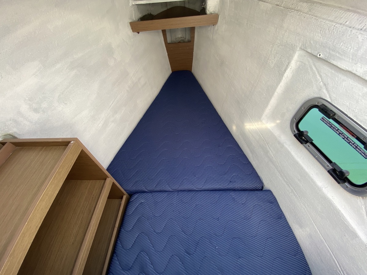 Photo #8 - Lagoon 42 (Blue Eyes (WM, Inverter, Fans)) en Portorosa - 11414