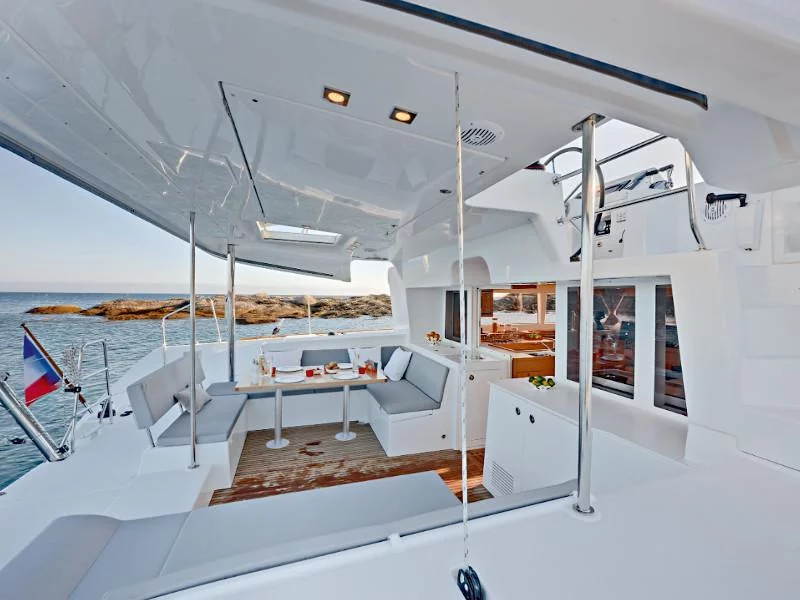 Lagoon 450 Flybridge (Caliente)  - 3