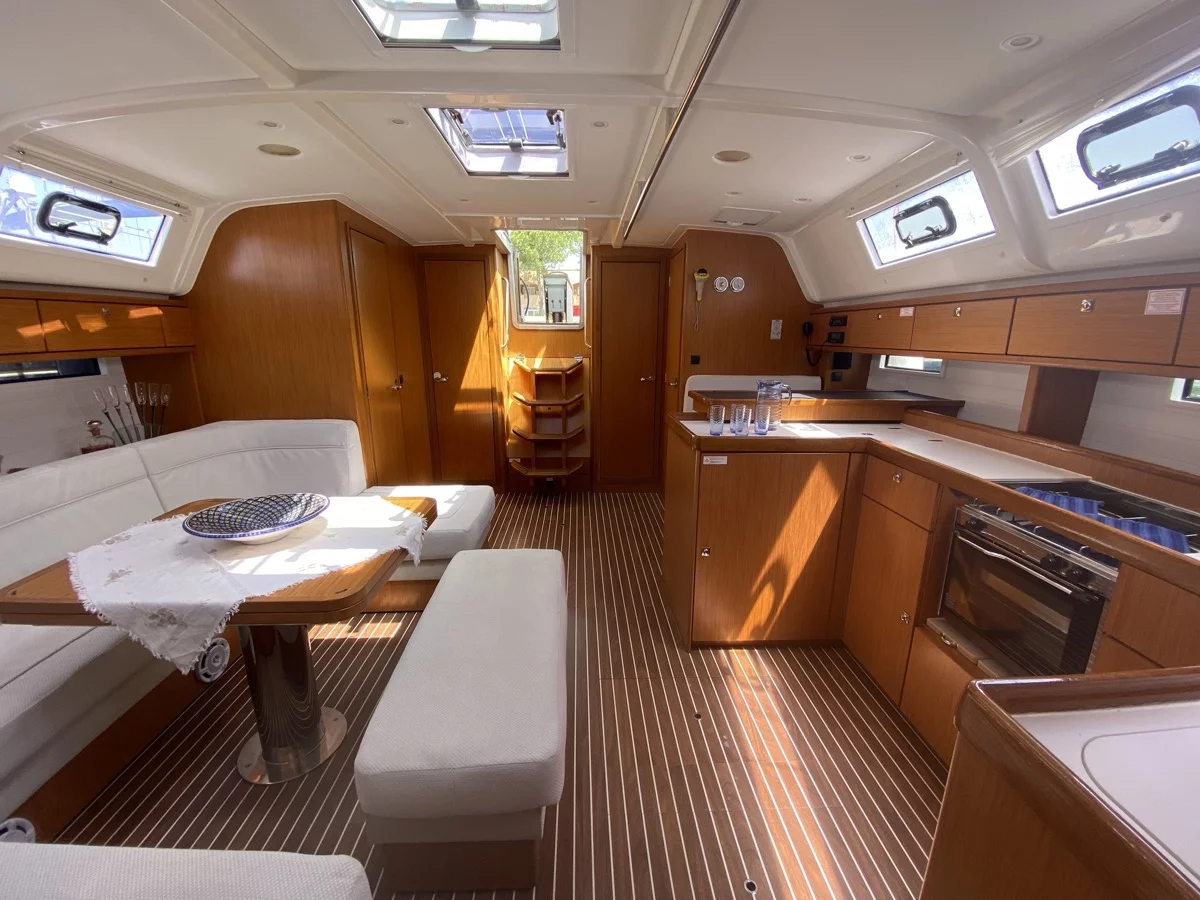 Bavaria Cruiser 51 (Rutilicus)  - 1